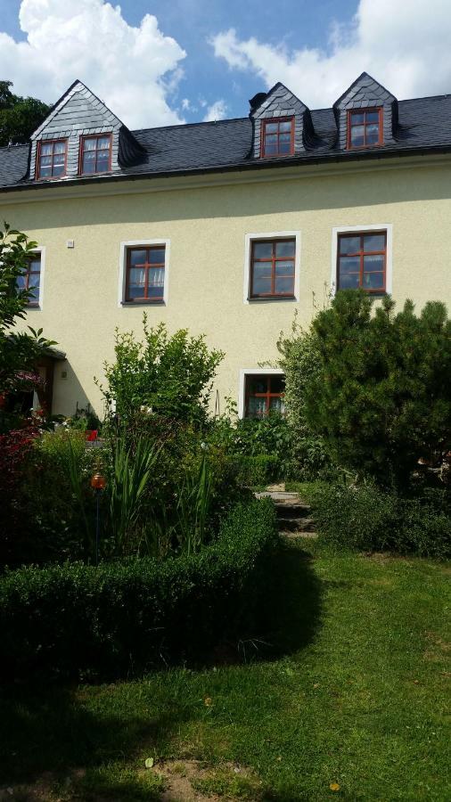 Strasse Des Friedens Apartment Hilmersdorf Exterior foto